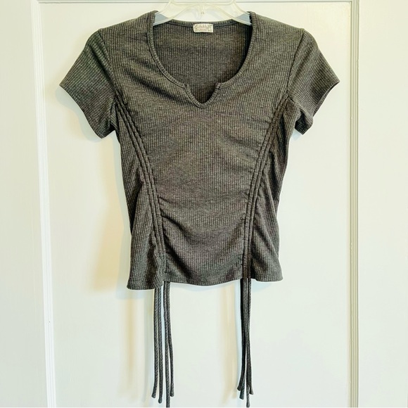 Free People Gray Short Sleeve Adjustable Drawstring Tee - Picture 2 of 4
